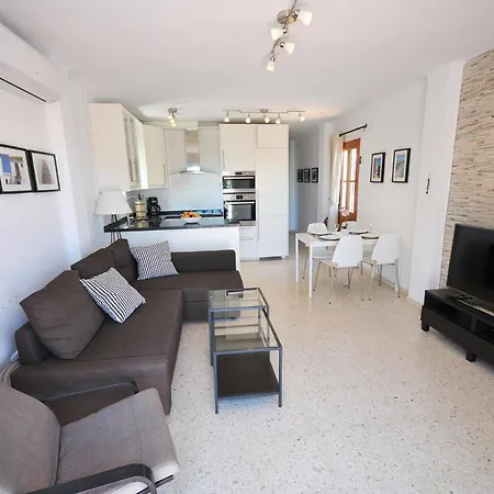 Rabat 16, Oasis De Capistrano * Nerja