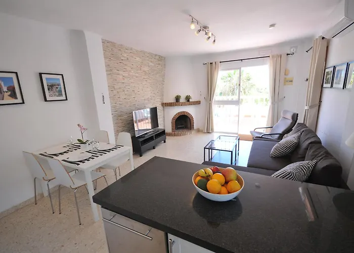 Rabat 16, Oasis De Capistrano